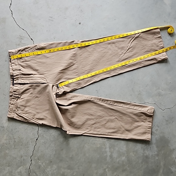 Levi Dockers khaki tan flat front pants 34 x 30 - Picture 3 of 8